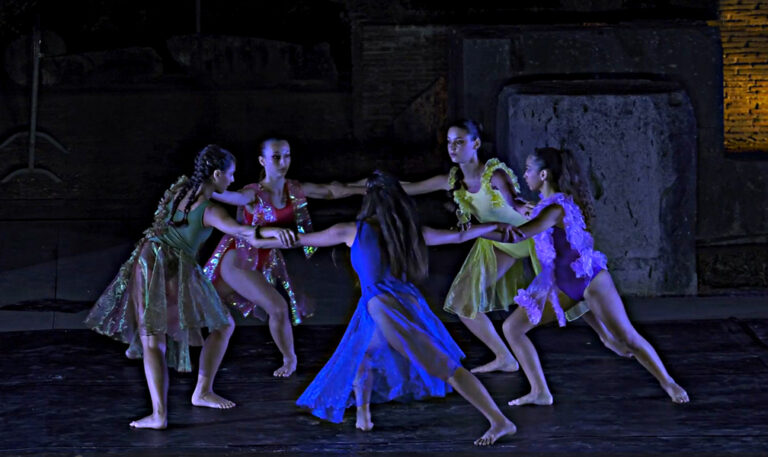 Il Concorso coreografico al Teatro Romano - Dance contest in the Roman Theatre